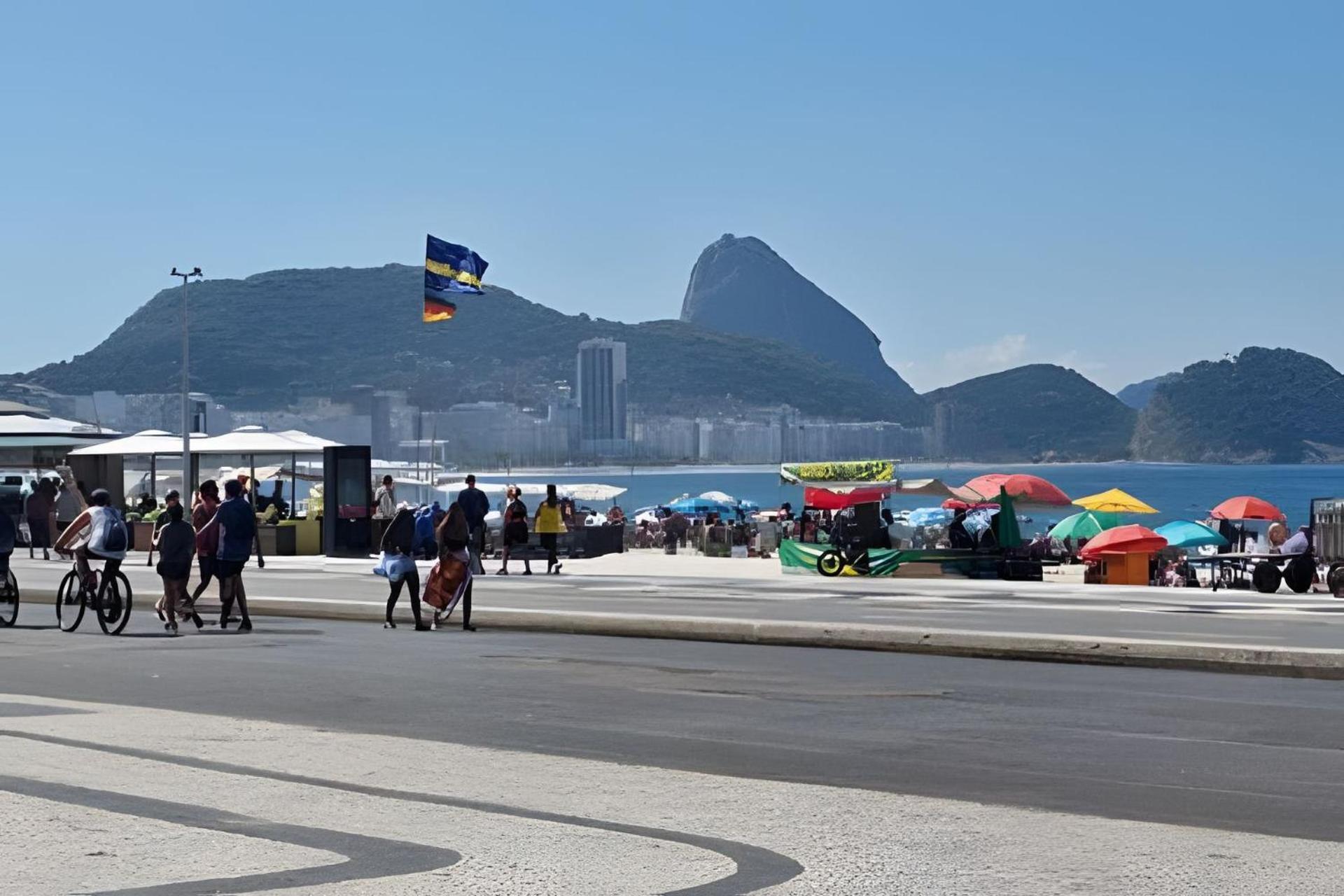 Studio Pe Na Areia Em Copacabana Rio de Janeiro Esterno foto